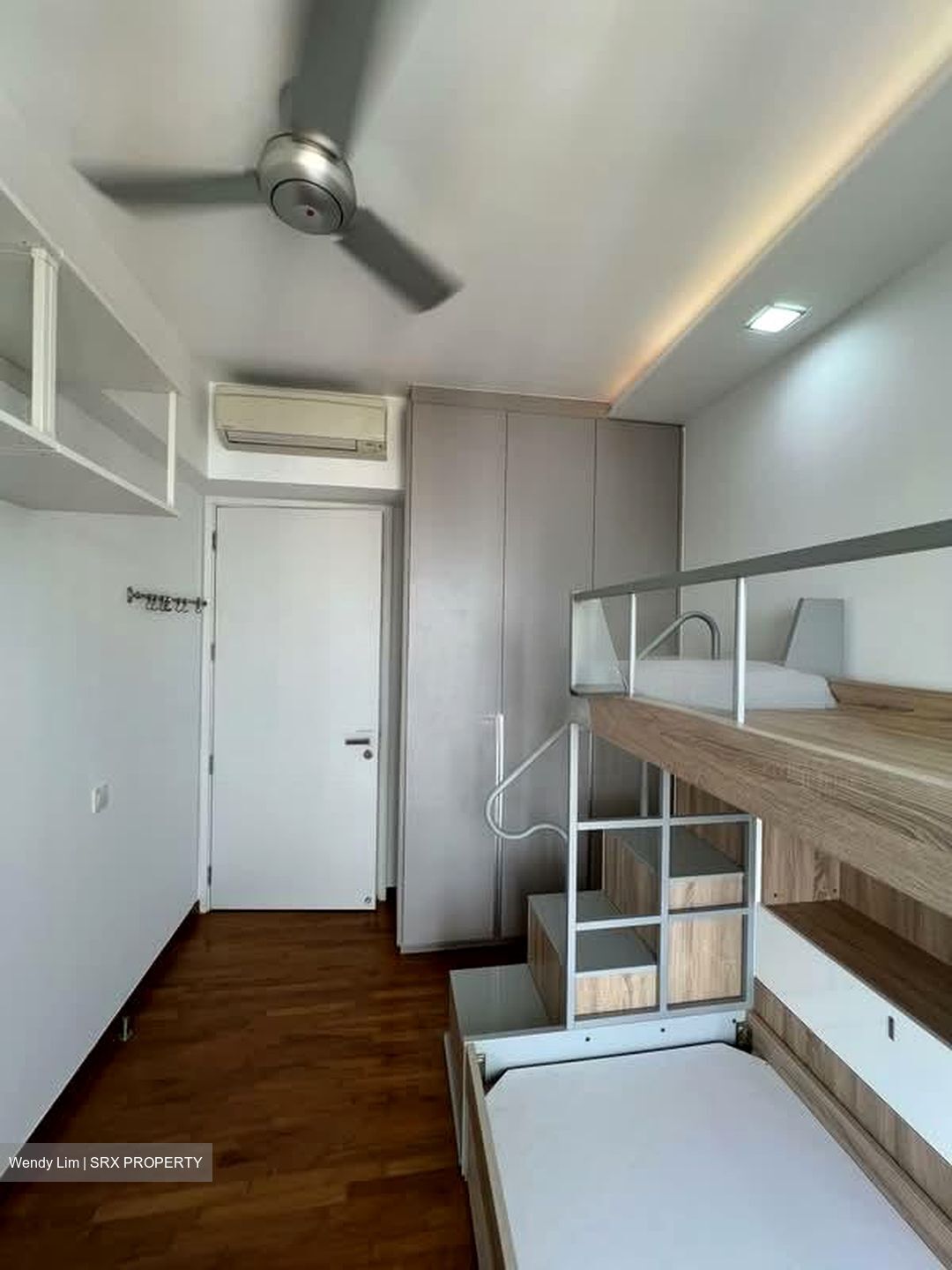 Sky Habitat (D20), Condominium #576996531